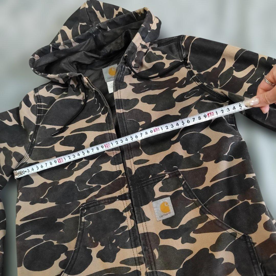 Carhartt カモフラージュ ジャケット M　Carhartt　パーカー