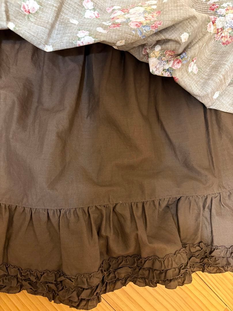 ピンクハウス お花柄スカート 茶色系 着用回数少なめ