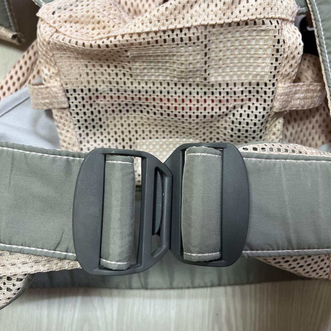 BabyBjörn 抱っこ紐 ベージュ メッシュ