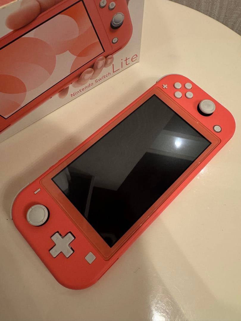 ニンテンドースイッチ Nintendo Switch Lite コーラル