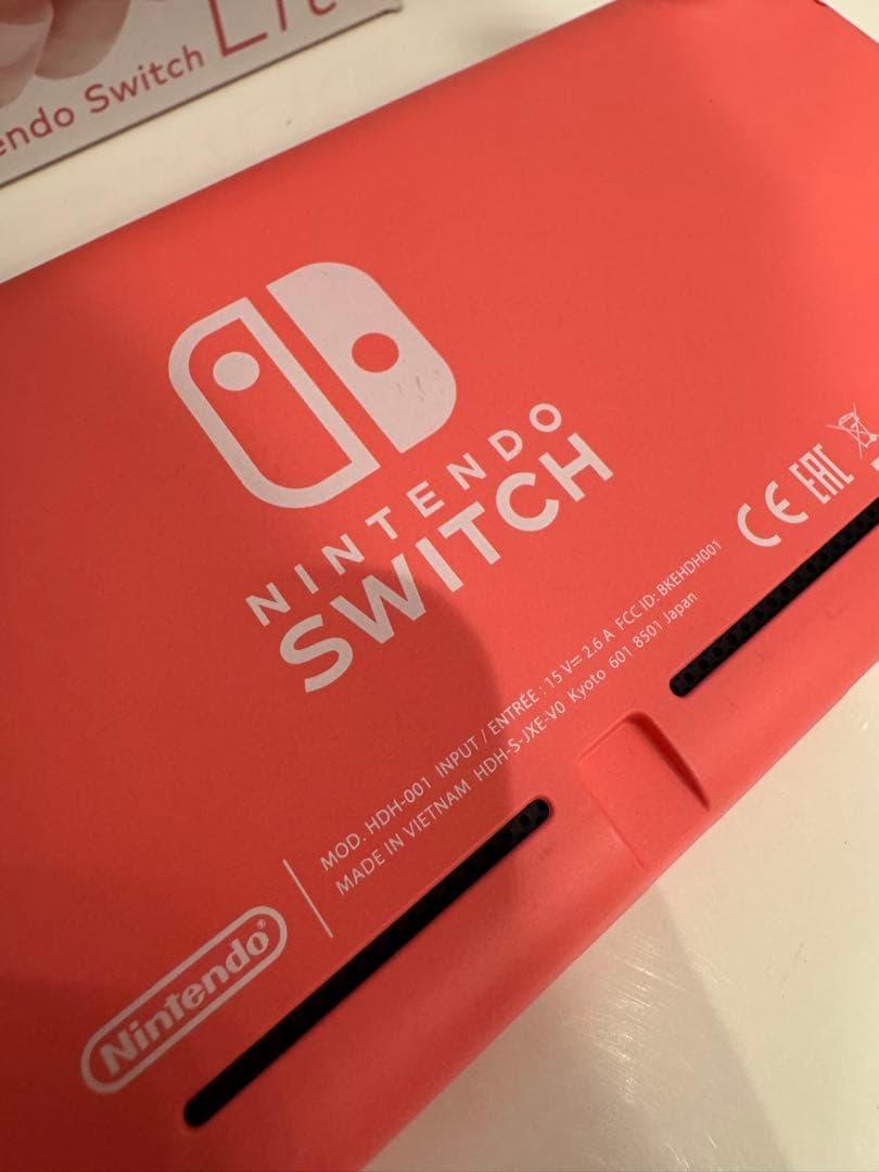 ニンテンドースイッチ Nintendo Switch Lite コーラル