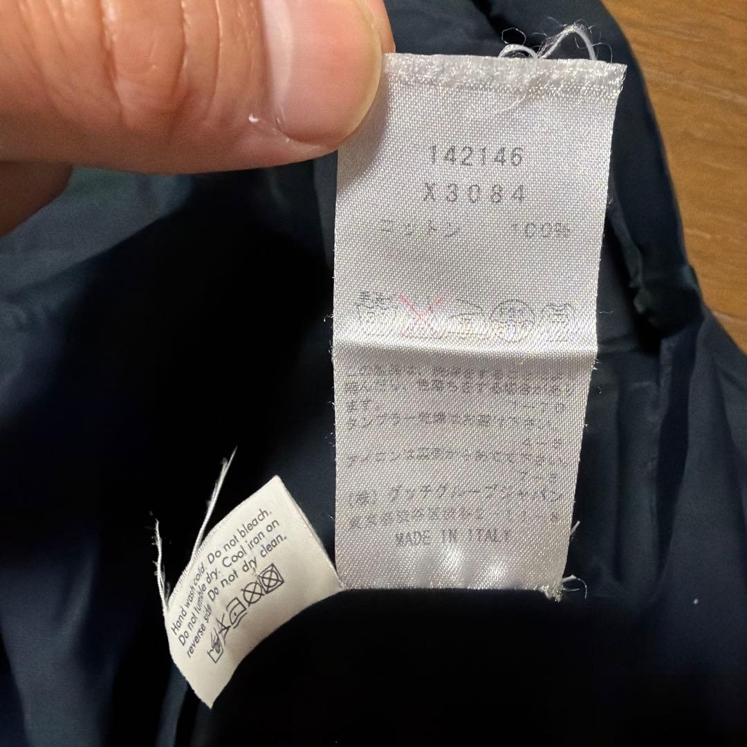 yves saint laurent イヴサンローラン ロゴ　Tシャツ