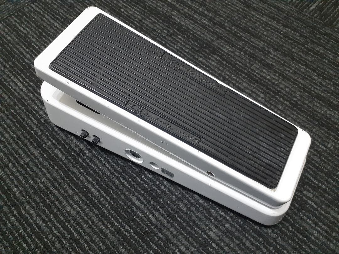 JIM DUNLOP 105Q CRYBABY BASS用ワウ クライベイビー