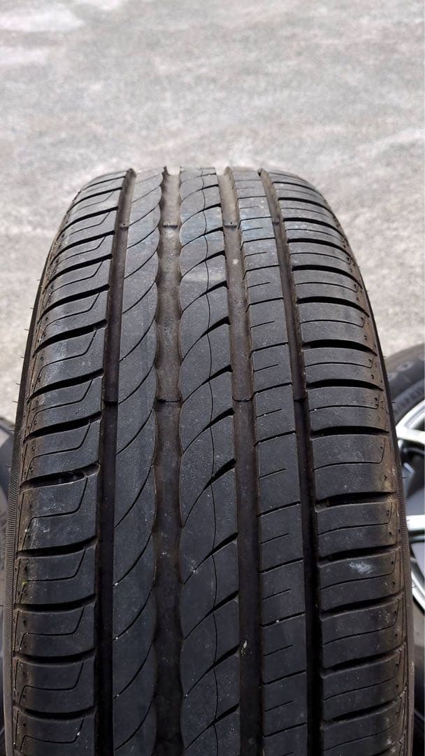 サマータイヤ　PIRELLI 225/60R17 クロームホイール 9スポーク