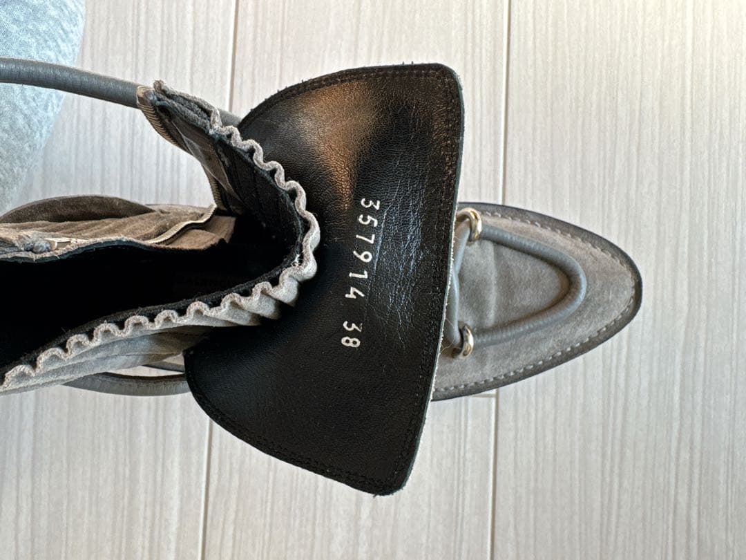 Balenciaga 本革レディースブーツ 24cm位