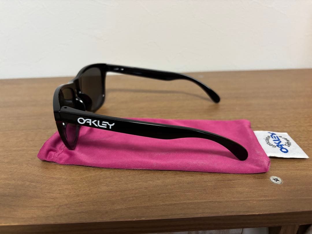 OAKLEY サングラス ２個セット　ケース付き