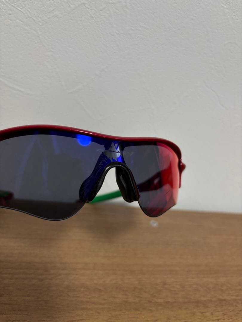 OAKLEY サングラス ２個セット　ケース付き