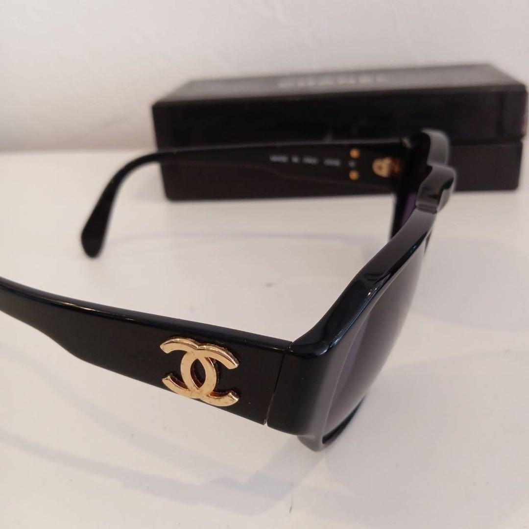 ひ*ろ様 シャネル CHANEL ココマーク サングラス 金ロゴ ブラック ケー