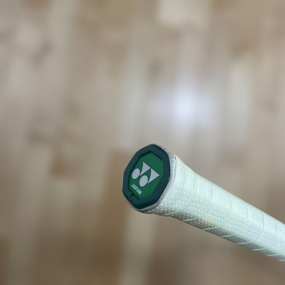 YONEX テニスラケットEゾーン105
