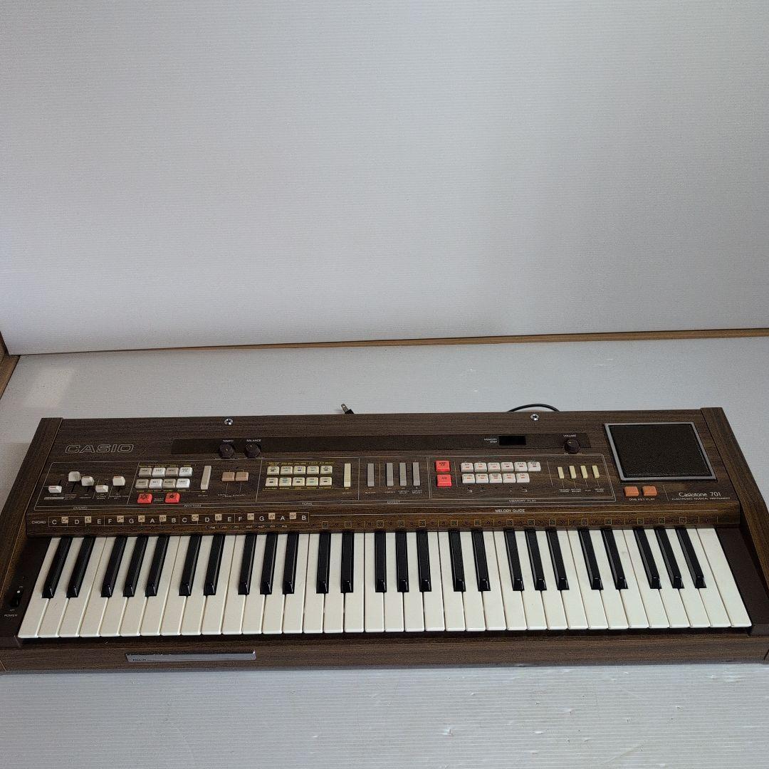 CASIO Casiotone 701 電子楽器　ヴィンテージ