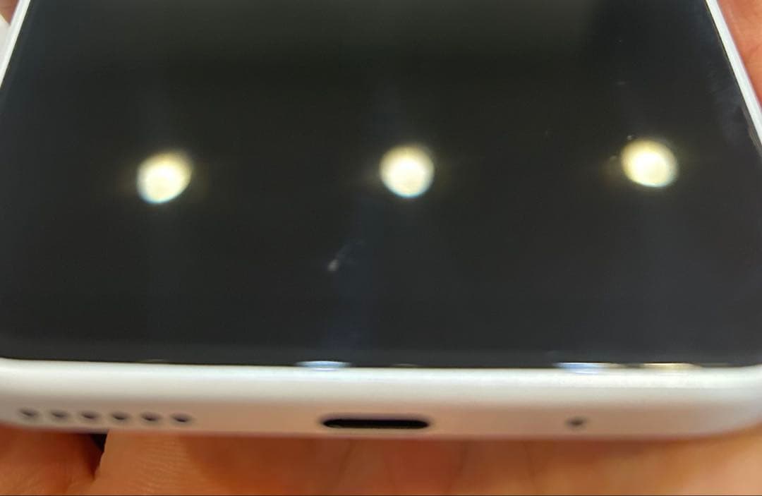 Libero 5G IV 128GB スマートフォン