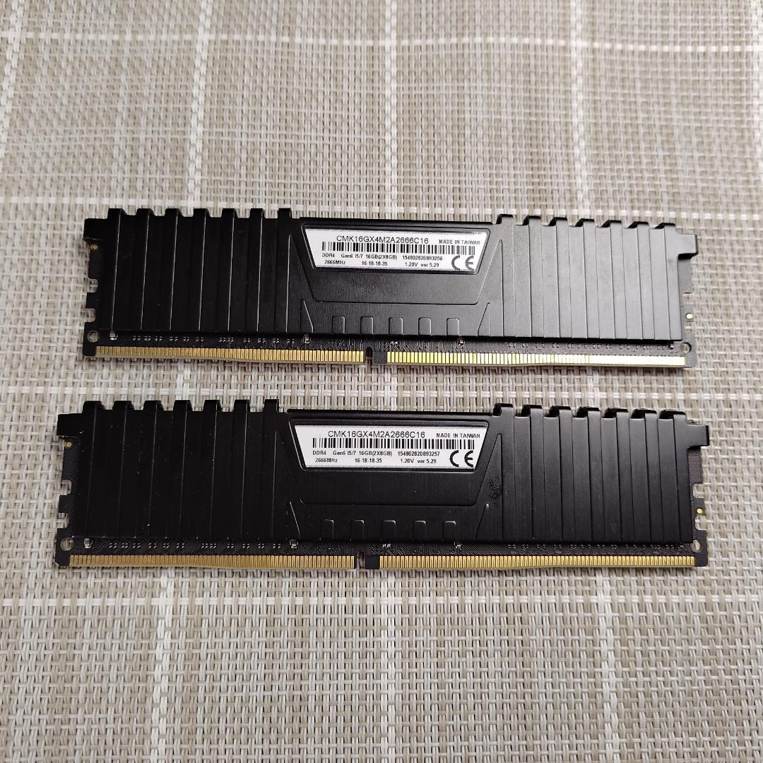 Corsair メモリー　 DDR4 16GB 2666MHz