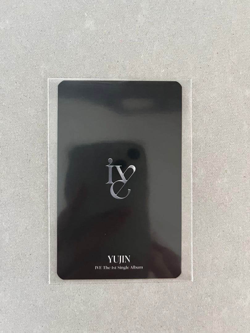 IVE ユジン　トレカ　shopee ELEVEN 特典