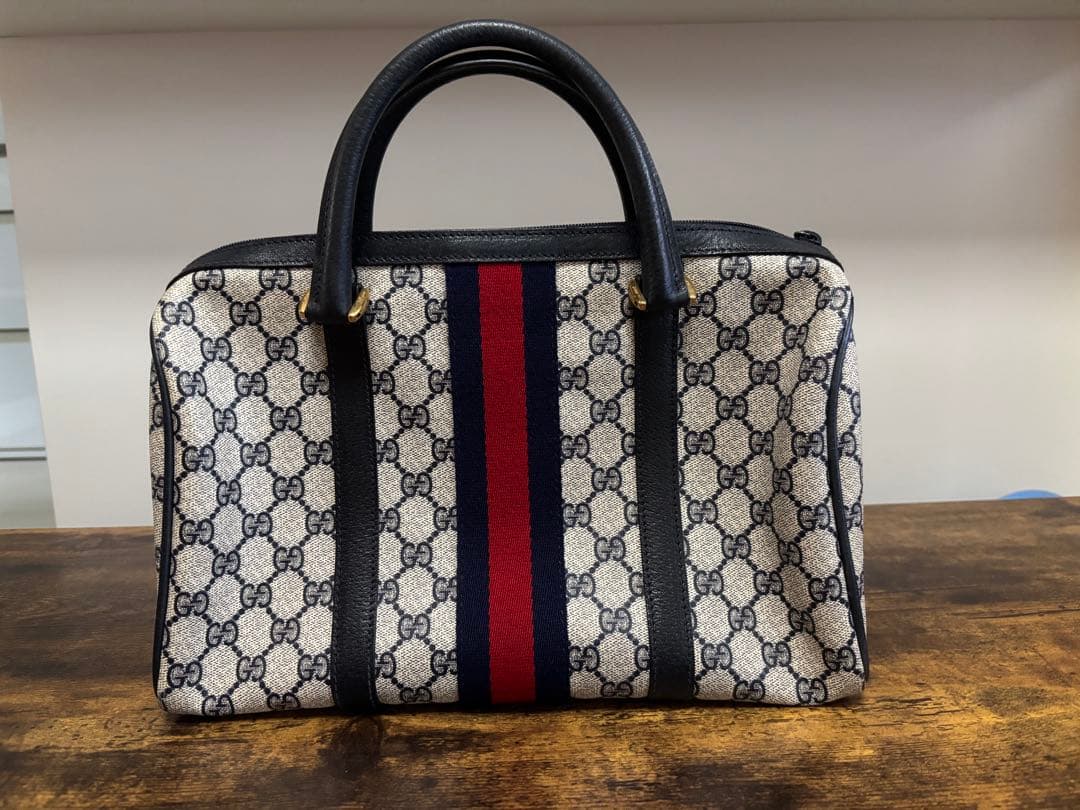 GUCCI オールドグッチ　シェリーライン　美品