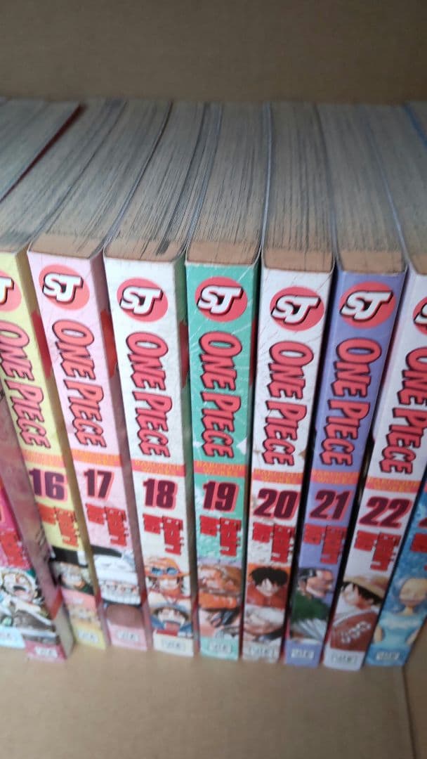 ワンピース　1-39 ONE PIECE 英語 マンガ 鬼滅の刃 コミック 洋書