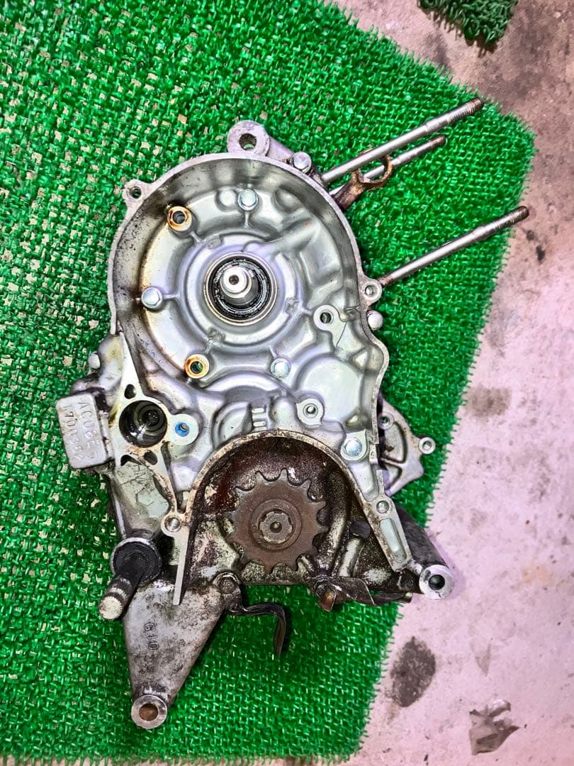 NS-1 後期型　エンジン　部品取り
