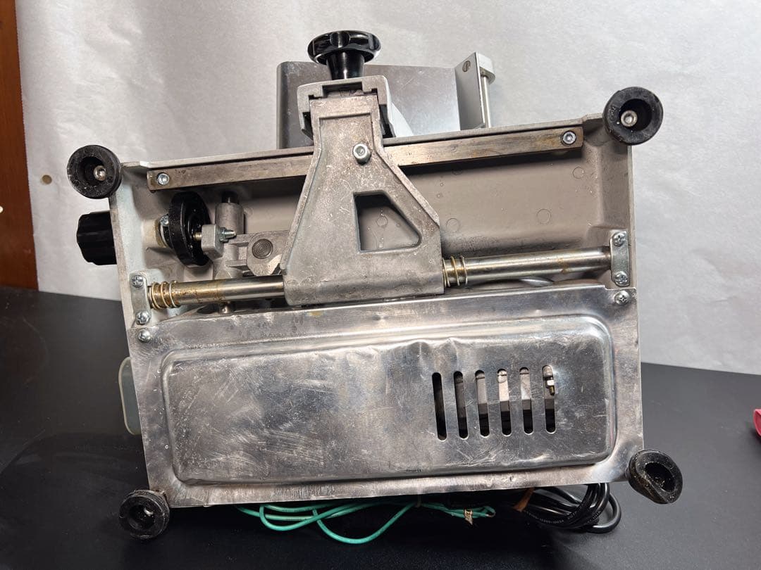 KIPROSTAR業務用ミートスライサー　PRO-220YS-BT