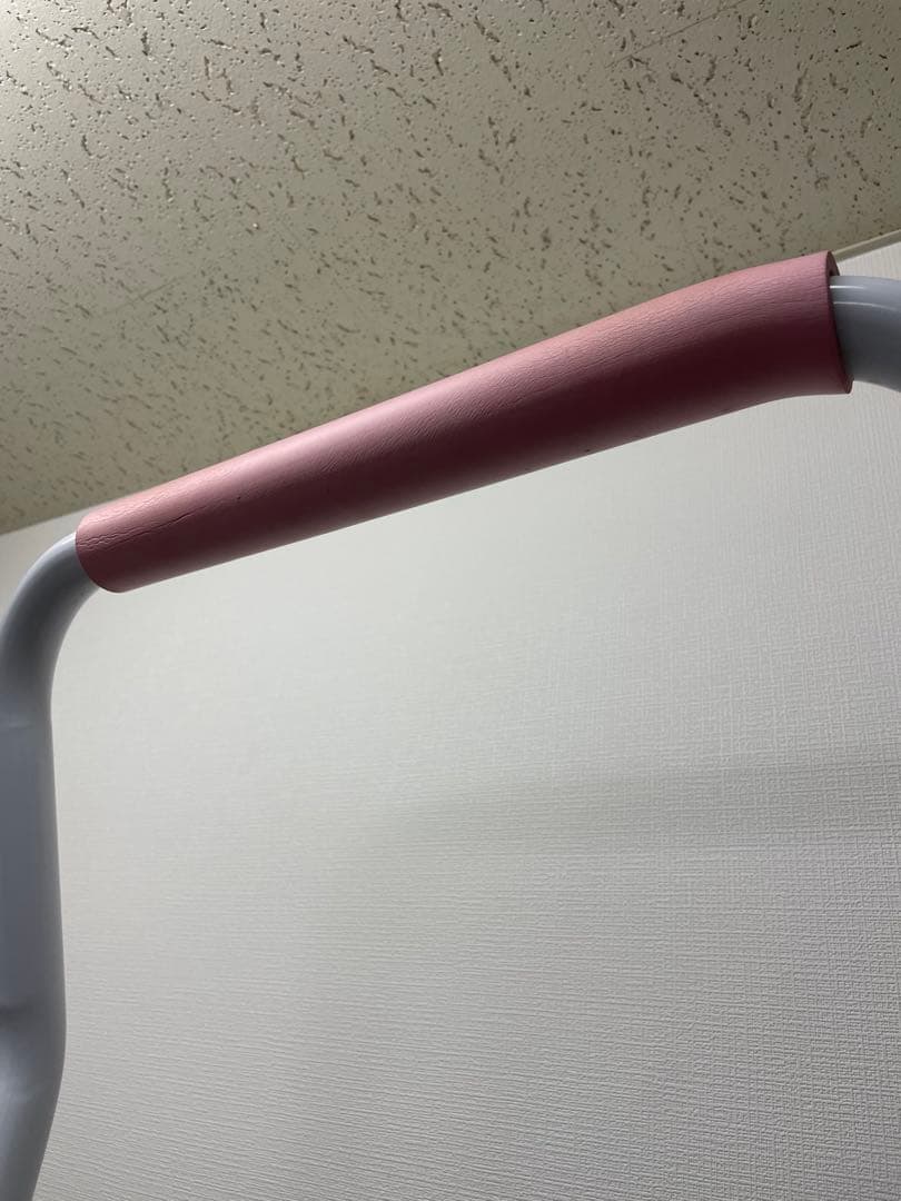 【最終値下げ】ぶら下がり健康器 ピンク 150kg耐荷重