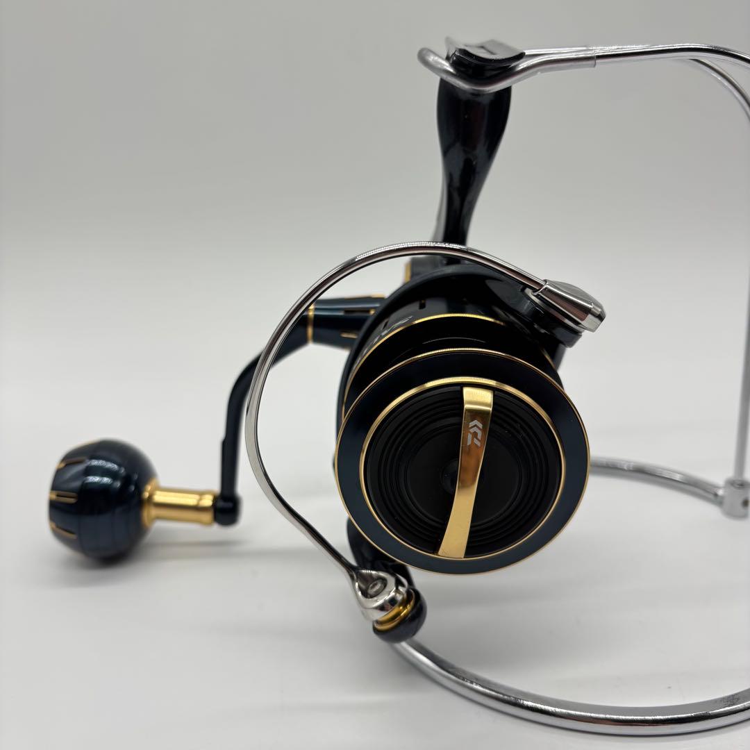 【未使用】DAIWA 23 SALTIGA 6000-XH 23ソルティガ