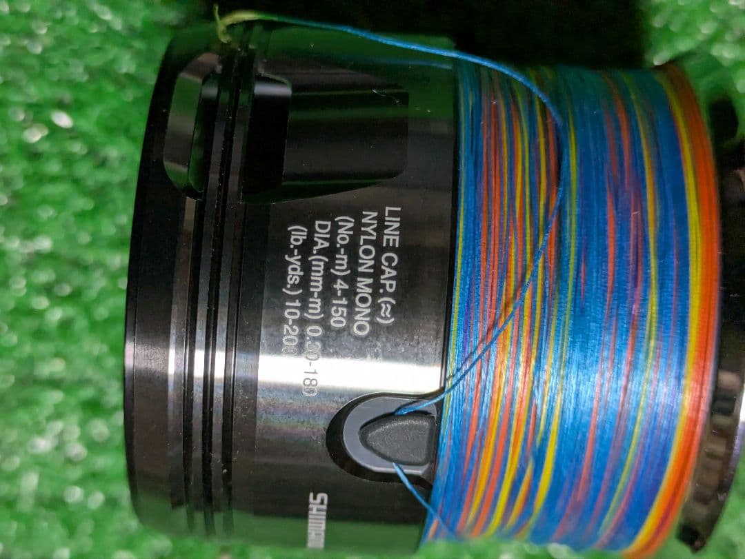 あき。新品未使用。24ツインパワー4000PG純正スプール