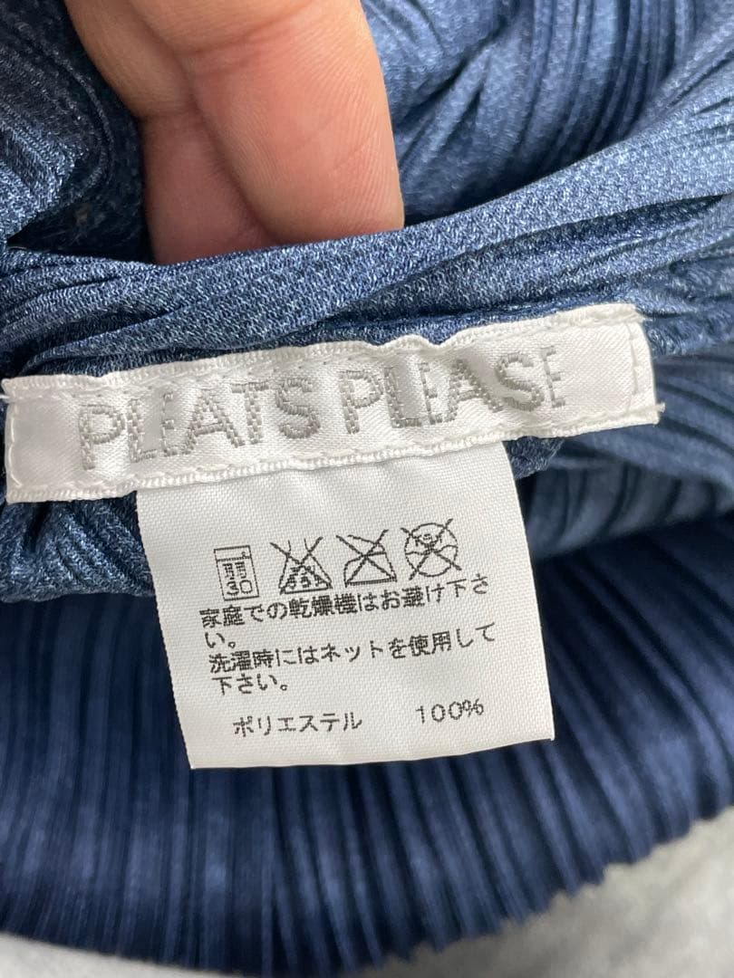 美品　PLEATS PLEASE ノースリーブプリーツワンピース ダークブルー