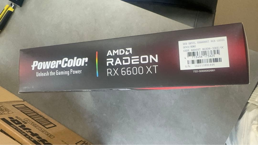 未使用AMD Radeon RX 6600XT 8GB
