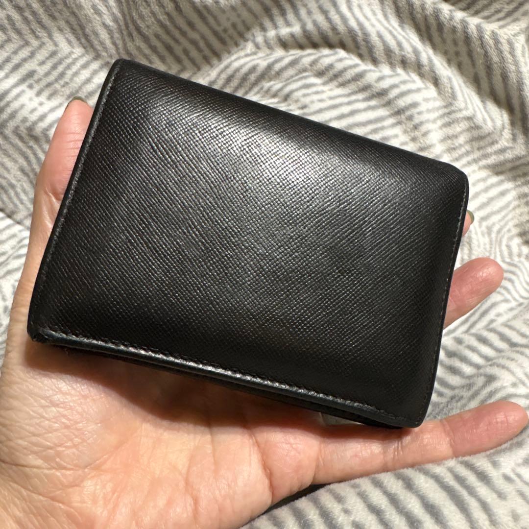 PRADA サフィアーノレザー 二つ折り財布 ブラック
