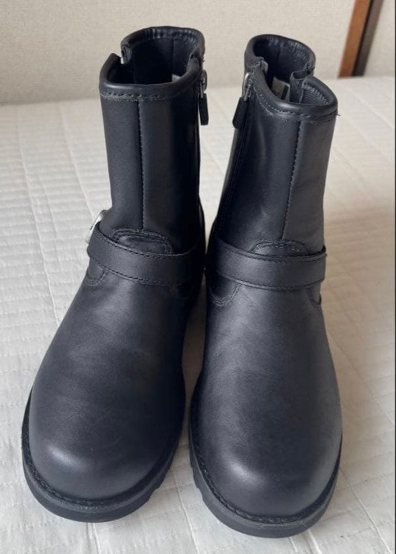 UGG ブラック エンジニアブーツ