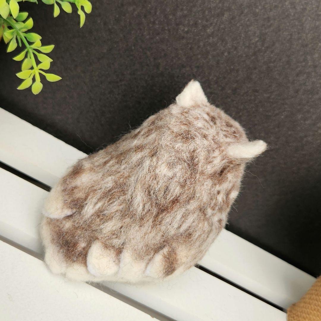 朱鳥さま専用のご購入ページ 小さなフクロウ置物　高さ約9㎝　2羽おまとめ