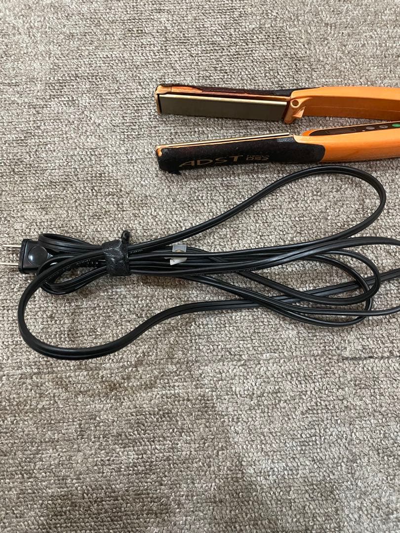 【最終値下】ADST DS2 ストレートヘアアイロン 【ジャンク品】