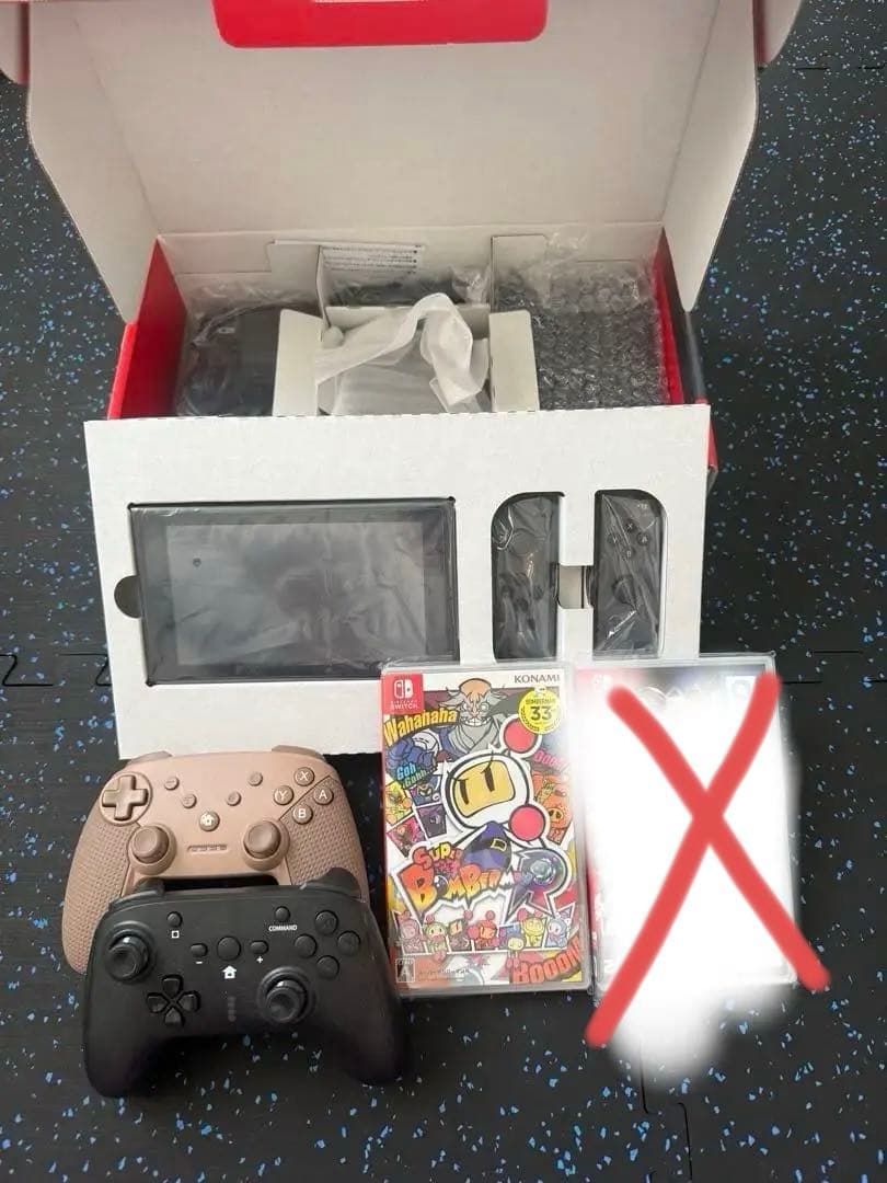 【付属品多数⭐︎】Nintendo Switch コントローラー2つ ソフト付き