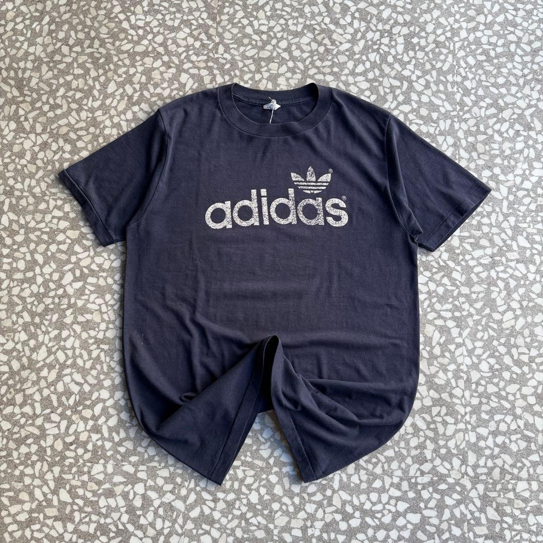 【80年代usa製、シングルステッチ】オールドアディダス両面ロゴTシャツ紺常田