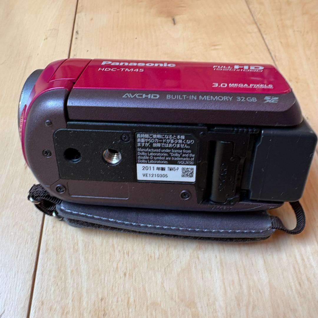☆フルHD画質☆　Panasonic HDC-TM45 レッド 42倍ズーム