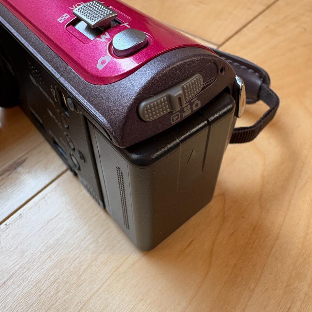 ☆フルHD画質☆　Panasonic HDC-TM45 レッド 42倍ズーム