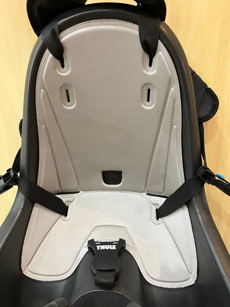hal THULE スーリー　チャイルドシート ミニ　グレー　中古品