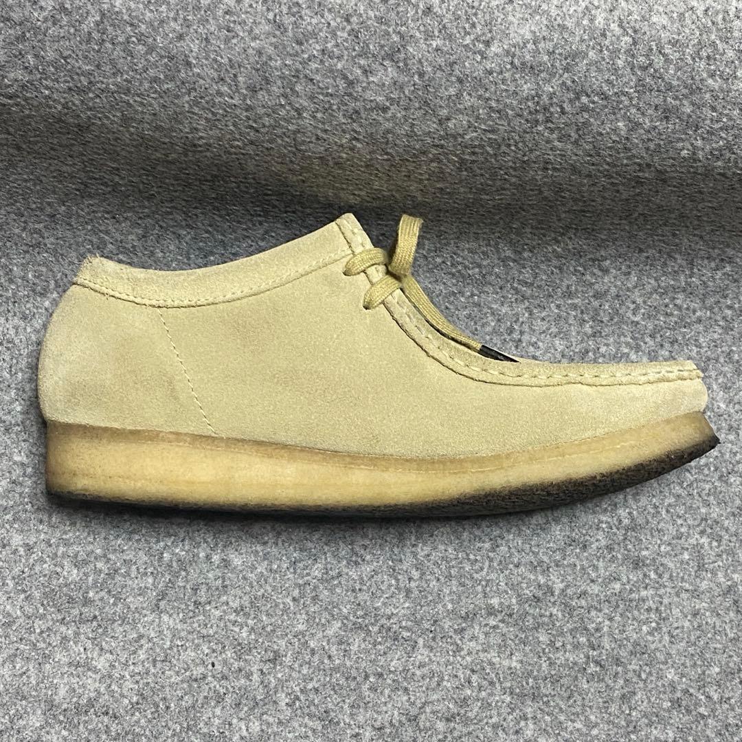 clarks クラークス　26.5 ワラビー ベージュ スエード モカシン