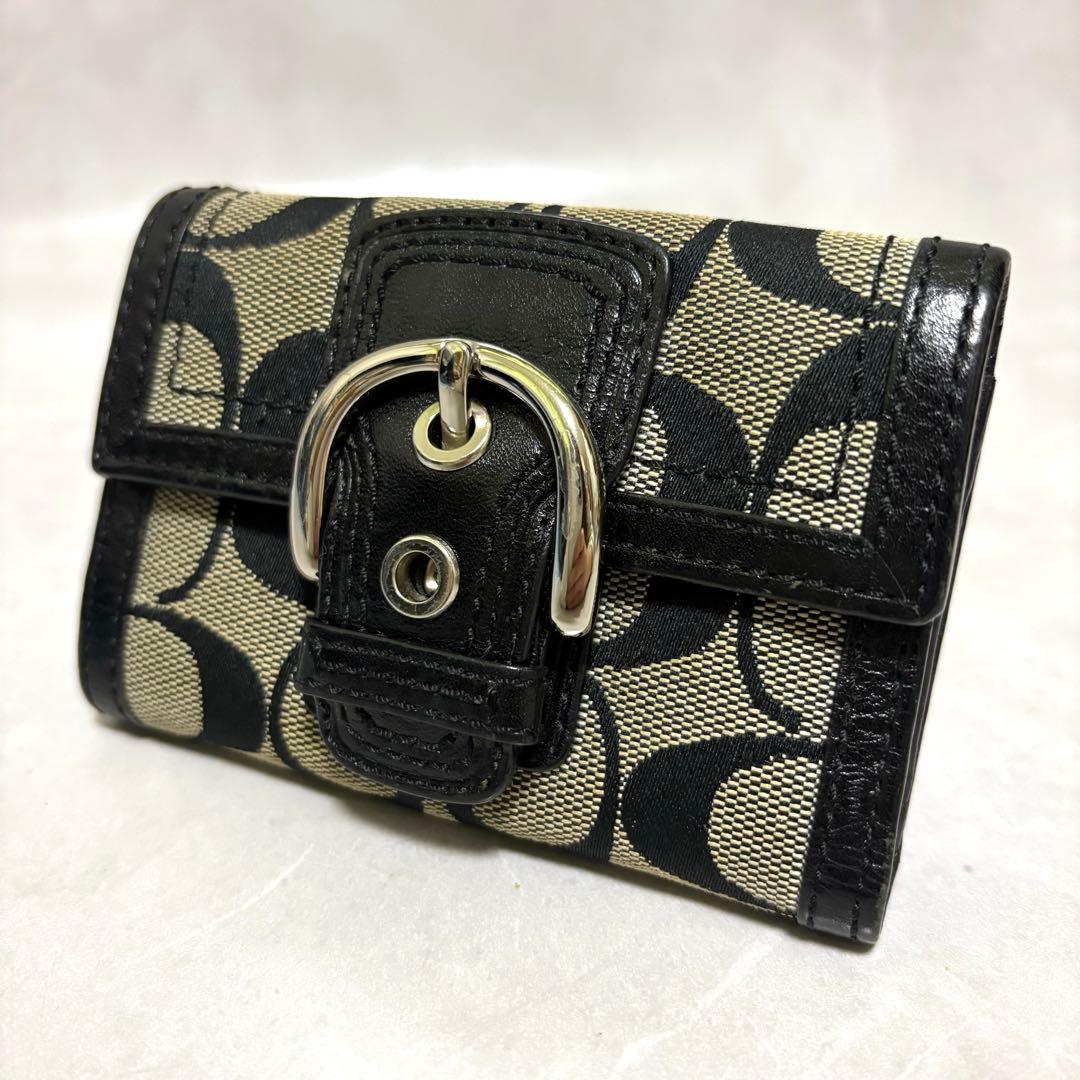 極美品　coach コーチ　三つ折り財布　シグネチャー　ソーホー　ブラック