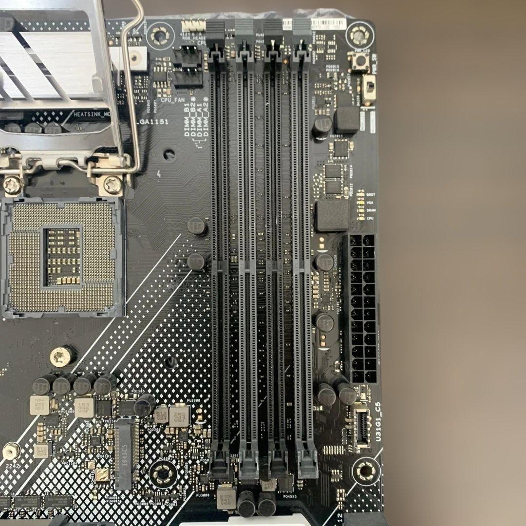 ASUS PRIME Z390-A BIOS起動確認済