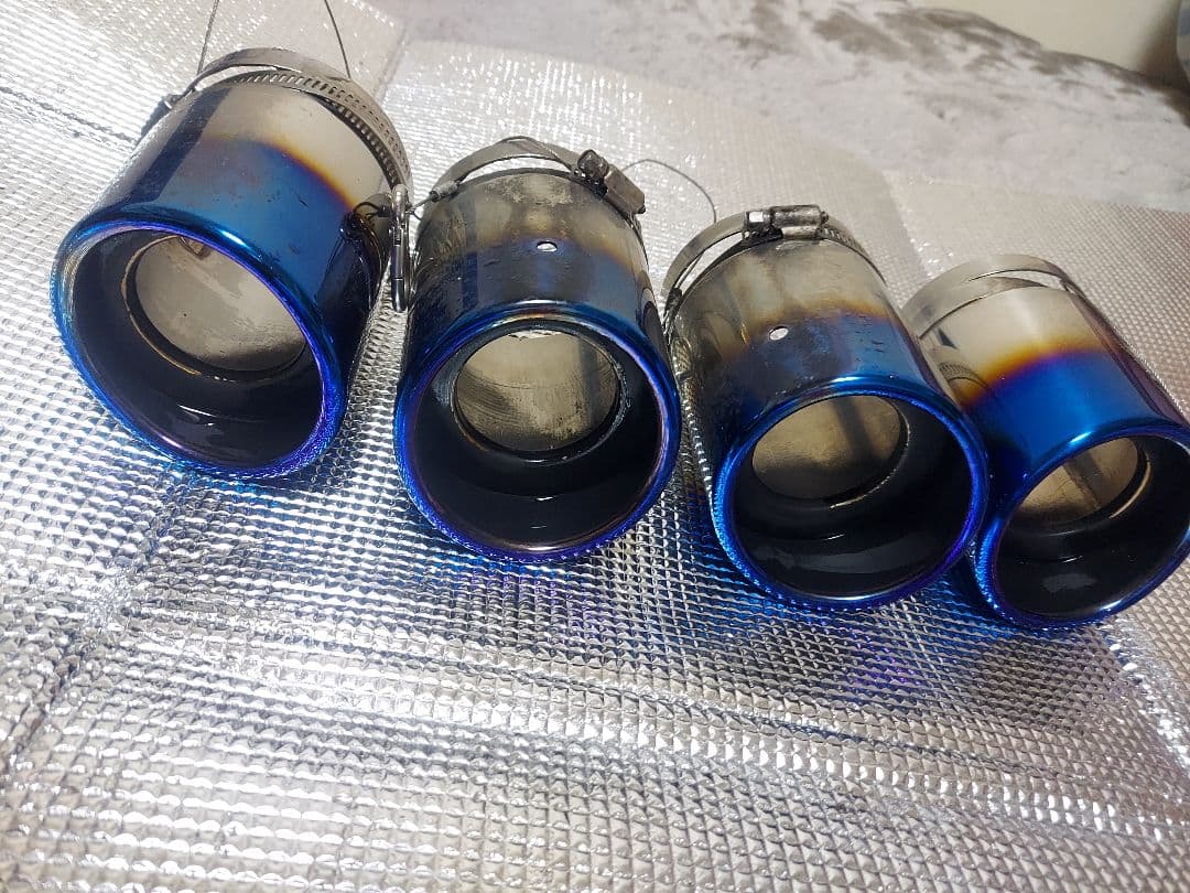 220クラウンRS用　マフラーカッター（チタンカラー）