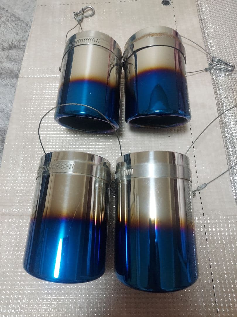 220クラウンRS用　マフラーカッター（チタンカラー）