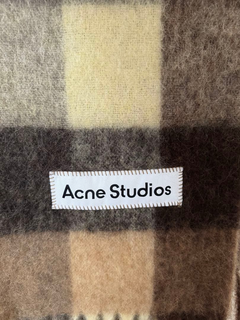Acne Studios チェックモヘアマフラー