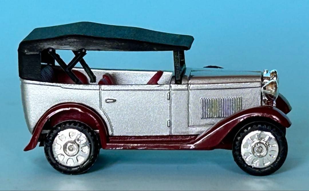 トミカ黒箱 60 ダットサン 1号