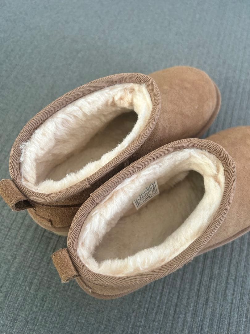 アグ UGG クラッシック 厚底 ムートンブーツ 23cm