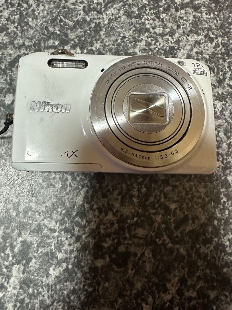 デジタルカメラ nikon COOL PIX S6800