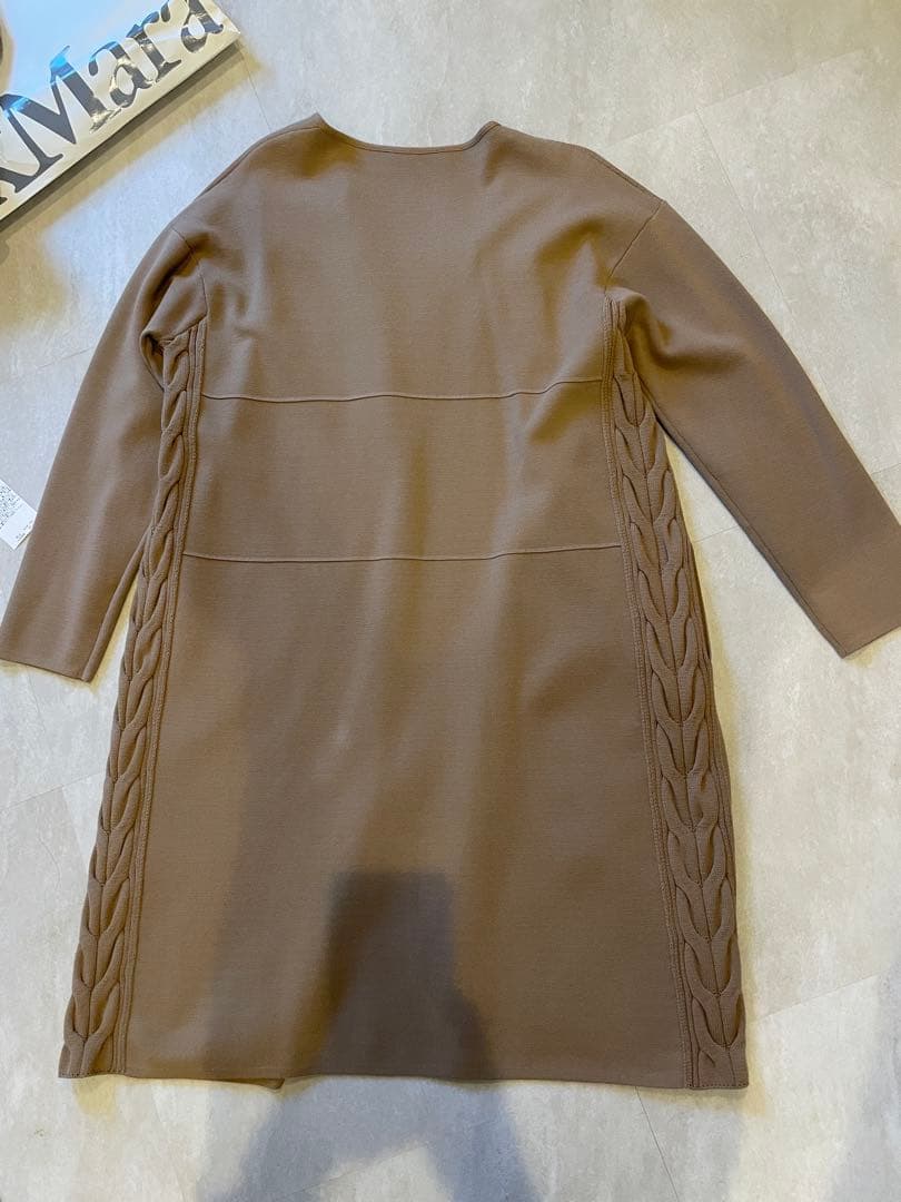 週末 SALE！美品♪MaxMara ベージュ コーディガンMサイズ