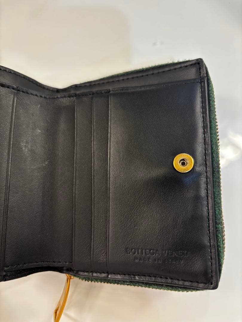 BOTTEGA VENETA ブラック 二つ折り 財布 カセット