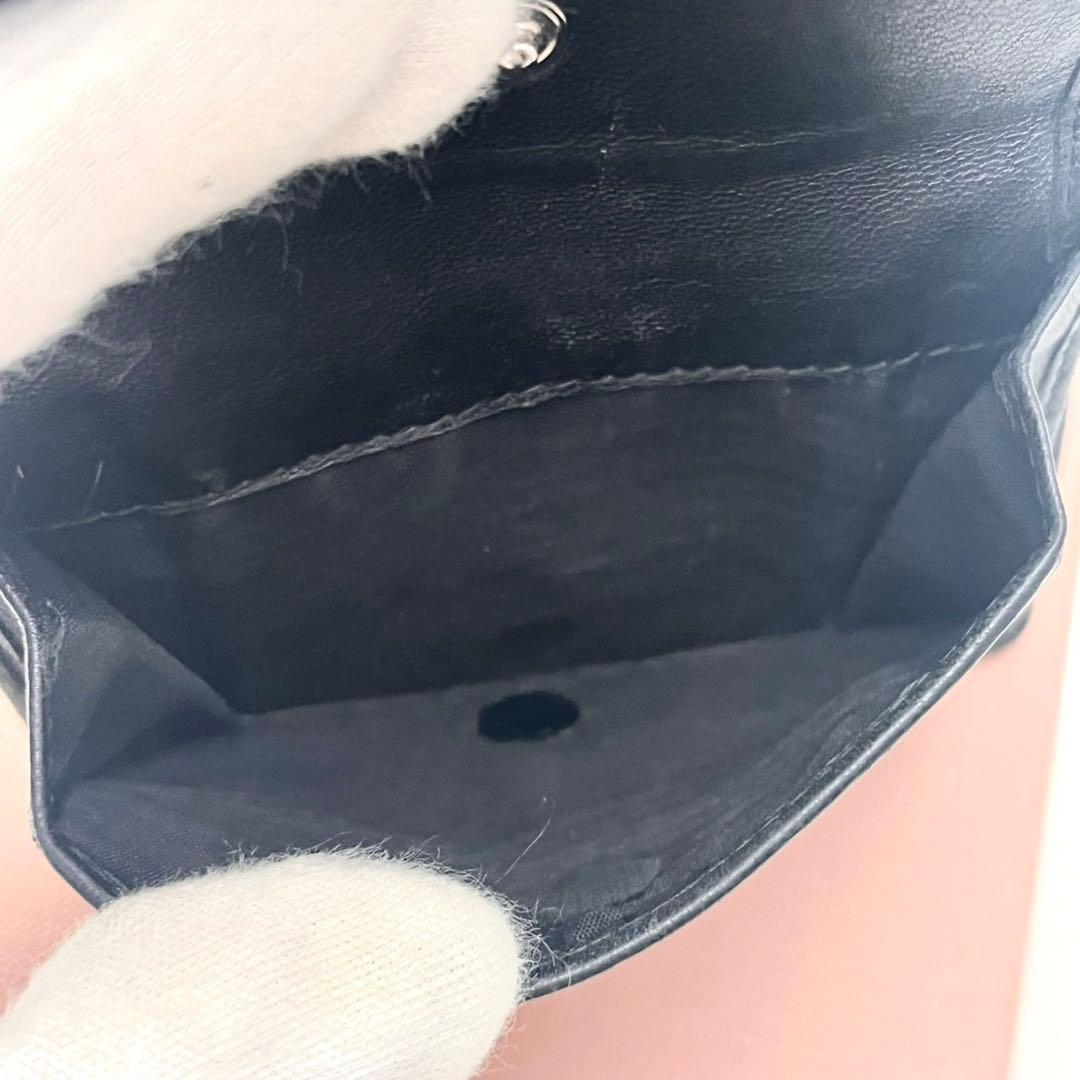 miu miu ミュウミュウ マテラッセ パール 二つ折り財布　0222-④