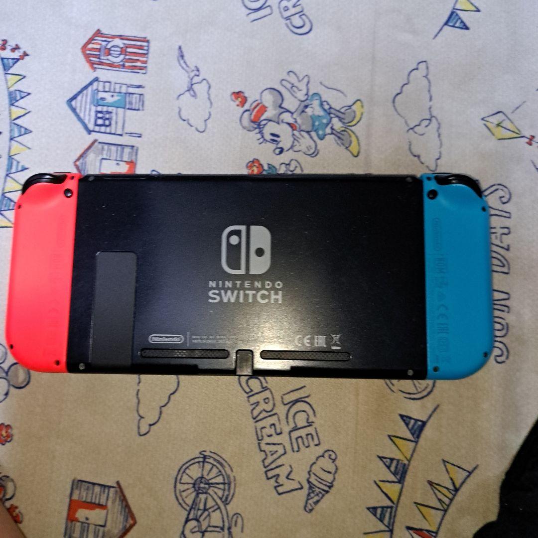 任天堂Switch初期型