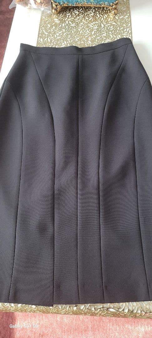 ★端数切り捨てお値下げしました★Max Mara黒 タイトスカート スリット入り
