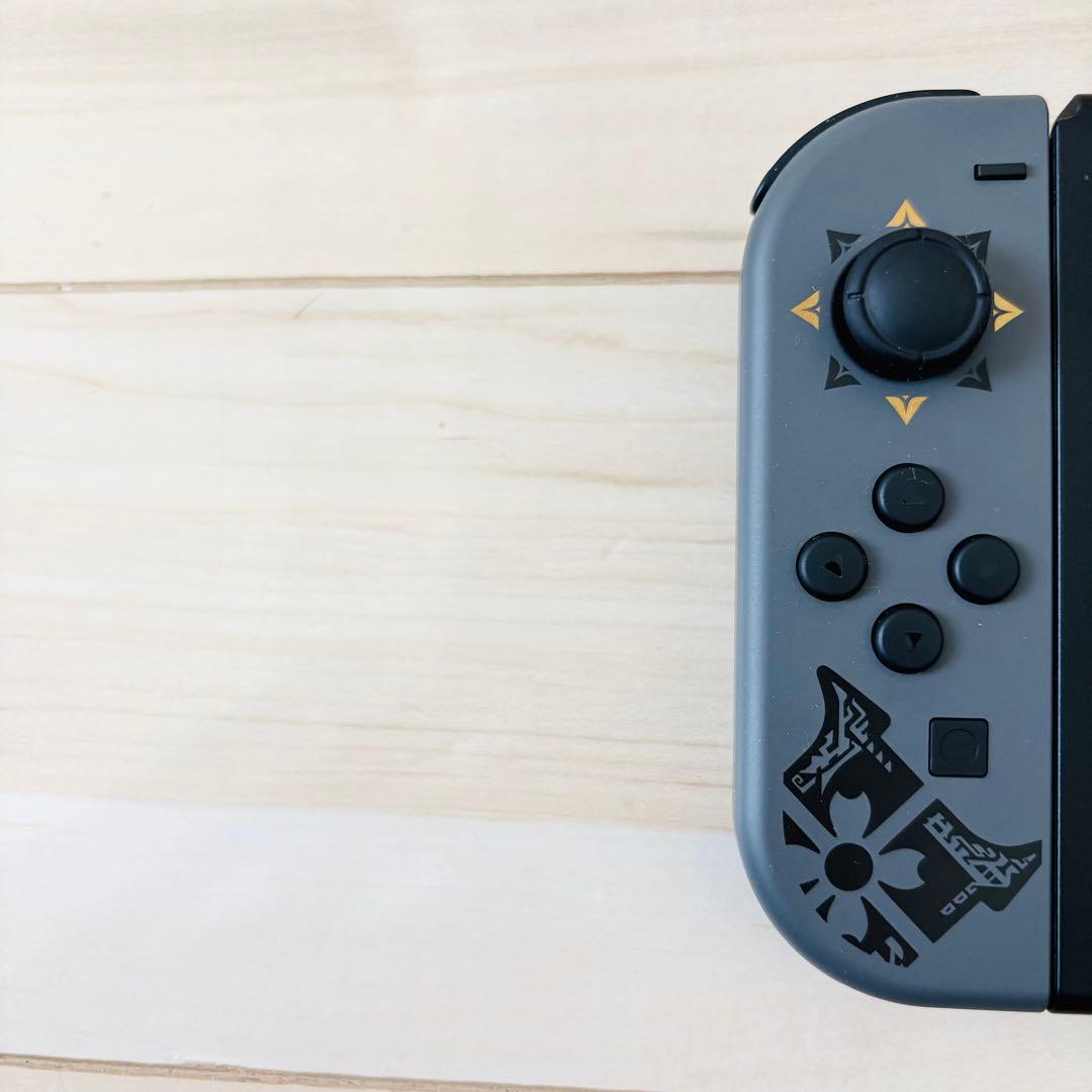 【未使用に近い】バッテリー強化版　Nintendo Switch 本体　モンハン